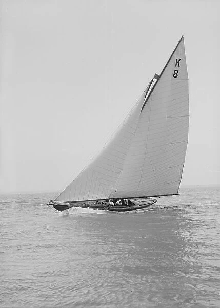 The 7 Metre yacht Pinaster (K8), 1914. Creator: Kirk & Sons of Cowes