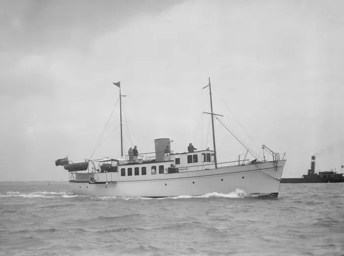 Framed Print : The 71 ton motor yacht Romana under way, 1936. Creator: Kirk & Sons of Cowes Framed Print : The 71 ton motor yacht Romana under way, 1936. Creator: Kirk & Sons of Cowes