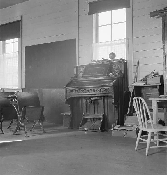 8: 45 a. m. interior of the eastern Oregon one-room county school, Baker County, Oregon, 1939. Creator: Dorothea Lange
