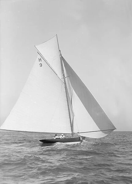 The 8 Metre class Termagent (H9) sailing with spinnaker, 1911