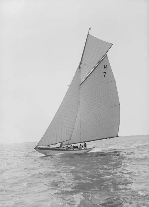 Framed Print : The 8 Metre Garraveen (H7), 1914. Creator: Kirk & Sons of Cowes Framed Print : The 8 Metre Garraveen (H7), 1914. Creator: Kirk & Sons of Cowes