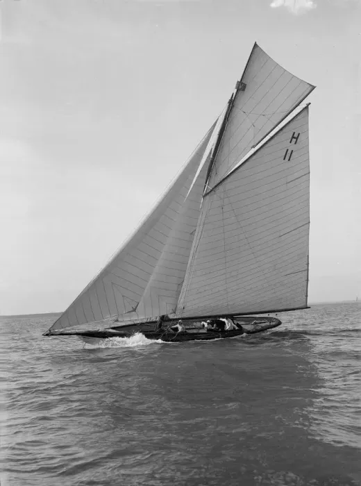 Framed Print : The 8 Metre Ventana (H11) sailing close-hauled, 1914. Creator: Kirk & Sons of Cowes Framed Print : The 8 Metre Ventana (H11) sailing close-hauled, 1914. Creator: Kirk & Sons of Cowes