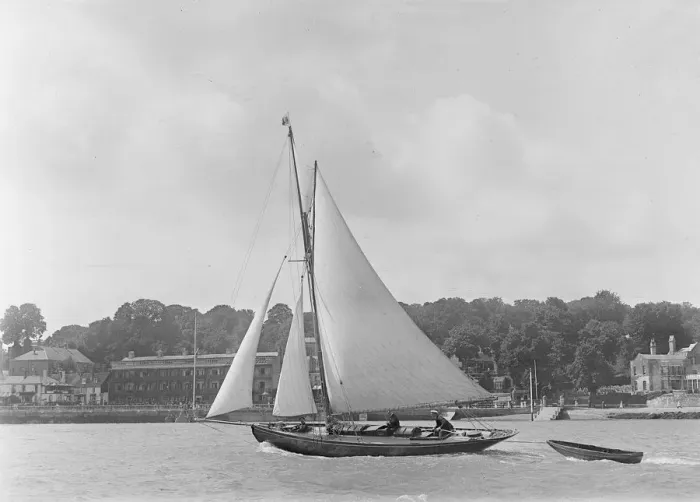 Framed Print : The 9 ton auxilary cutter Grayling with tender, 1921. Creator: Kirk & Sons of Cowes Framed Print : The 9 ton auxilary cutter Grayling with tender, 1921. Creator: Kirk & Sons of Cowes