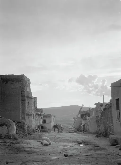 Framed Print : Acoma, New Mexico area views, between 1899 and 1928. Creator: Arnold Genthe Framed Print : Acoma, New Mexico area views, between 1899 and 1928. Creator: Arnold Genthe