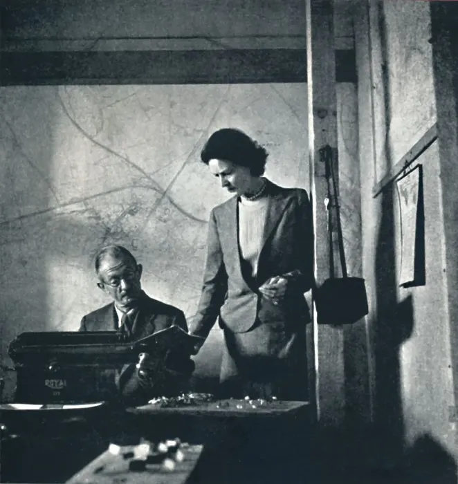 Framed Print : Action here, 1941. Artist: Cecil Beaton Framed Print : Action here, 1941. Artist: Cecil Beaton