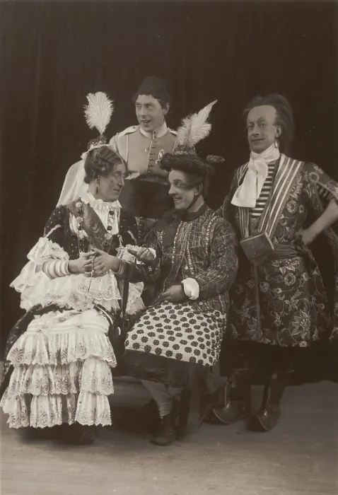 Framed Print : Actors in the pantomime 'Sindbad' at Drury Lane, 1907. Creator: Unknown