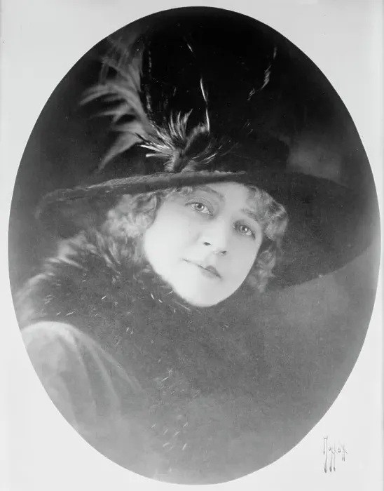 Framed Print : Adele Blood, between c1910 and c1920. Creator: Bain News Service Framed Print : Adele Blood, between c1910 and c1920. Creator: Bain News Service