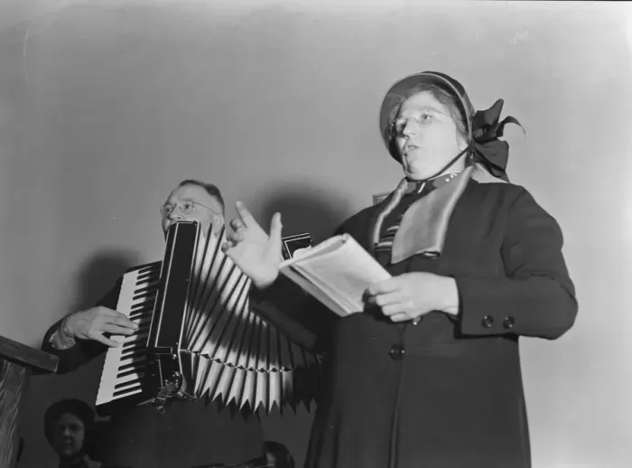 Framed Print : Adjutant and his wife sing, Salvation Army, San Francisco, California, 1939. Creator: Dorothea Lange Framed Print : Adjutant and his wife sing, Salvation Army, San Francisco, California, 1939. Creator: Dorothea Lange