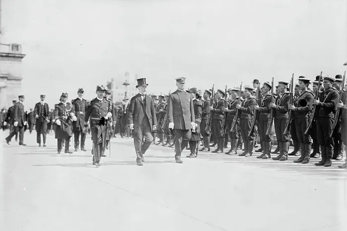 Framed Print : Adm. Ching Kwong & Gaynor, 1911. Creator: Bain News Service