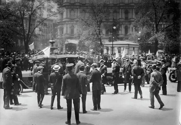 Framed Print : Admirals at City Hall, 1913. Creator: Bain News Service Framed Print : Admirals at City Hall, 1913. Creator: Bain News Service