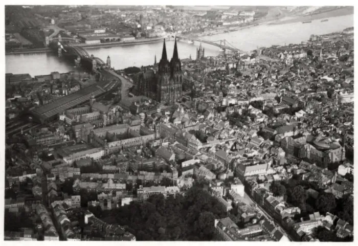 Framed Print : Aerial view of Cologne, North Rhine-Westphalia, Germany, from a Zeppelin, c1931 (1933) Framed Print : Aerial view of Cologne, North Rhine-Westphalia, Germany, from a Zeppelin, c1931 (1933)