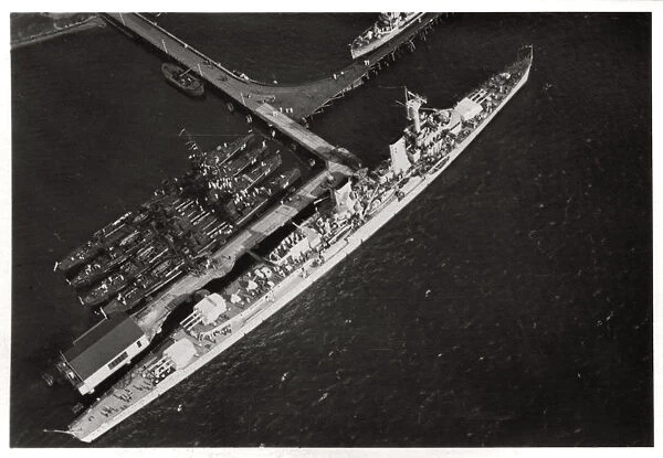 Aerial view of the German light cruiser Karlsruhe, from a Zeppelin, c1931 (1933)