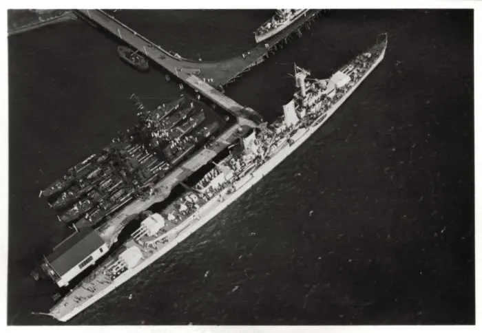 Framed Print : Aerial view of the German light cruiser Karlsruhe, from a Zeppelin, c1931 (1933) Framed Print : Aerial view of the German light cruiser Karlsruhe, from a Zeppelin, c1931 (1933)