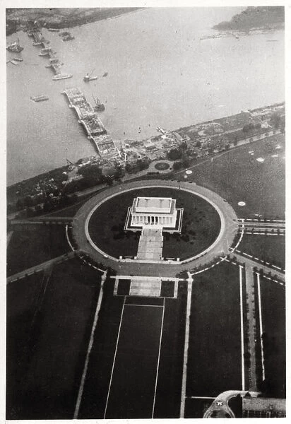 Aerial view of the Lincoln Memorial, Washington DC, USA, from a Zeppelin, 1928 (1933)