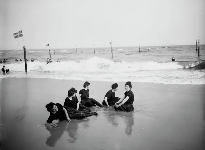 Framed Print : An Afternoon on the beach, between 1900 and 1905. Creator: Unknown Framed Print : An Afternoon on the beach, between 1900 and 1905. Creator: Unknown