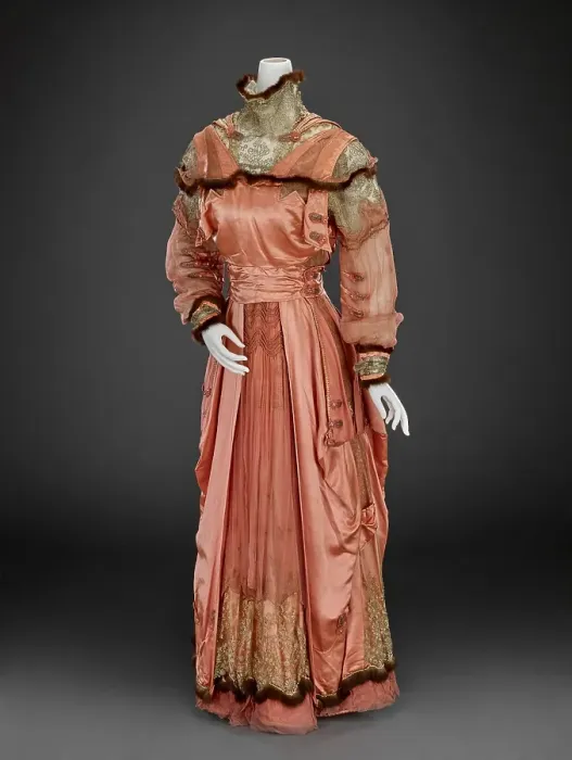 Framed Print : Afternoon Dress, 1910-1914. Creator: Girolamo Giuseffi Framed Print : Afternoon Dress, 1910-1914. Creator: Girolamo Giuseffi