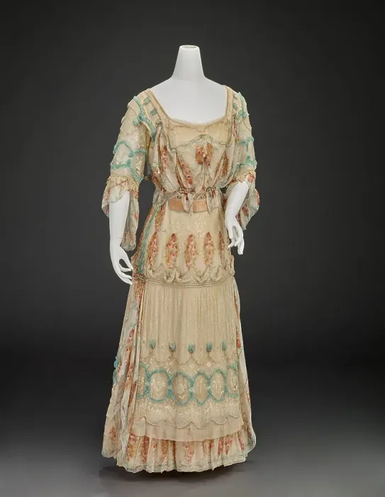 Framed Print : Afternoon Dress, about 1910. Creator: Girolamo Giuseffi Framed Print : Afternoon Dress, about 1910. Creator: Girolamo Giuseffi