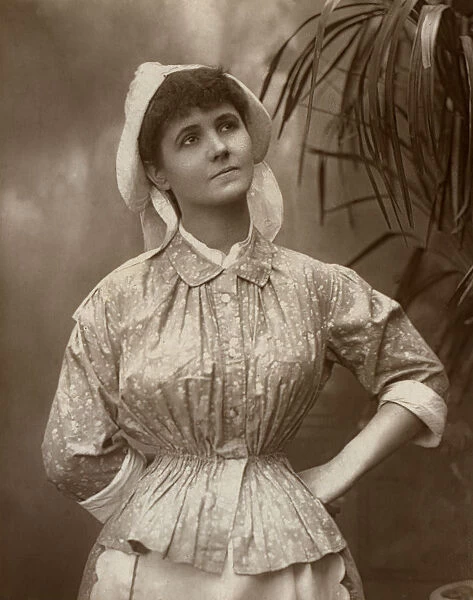 Agnes Hewitt, British actress, 1887. Artist: HS Mandelssohn