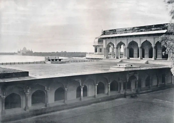 Framed Print : Agra. The Dewan-i-Khas Showing the Taj, c1910. Creator: Unknown Framed Print : Agra. The Dewan-i-Khas Showing the Taj, c1910. Creator: Unknown