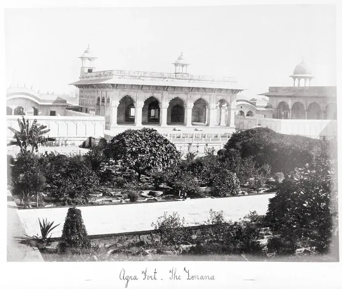 Framed Print : Agra Fort, The Lenana, Late 1860s. Creator: Samuel Bourne Framed Print : Agra Fort, The Lenana, Late 1860s. Creator: Samuel Bourne