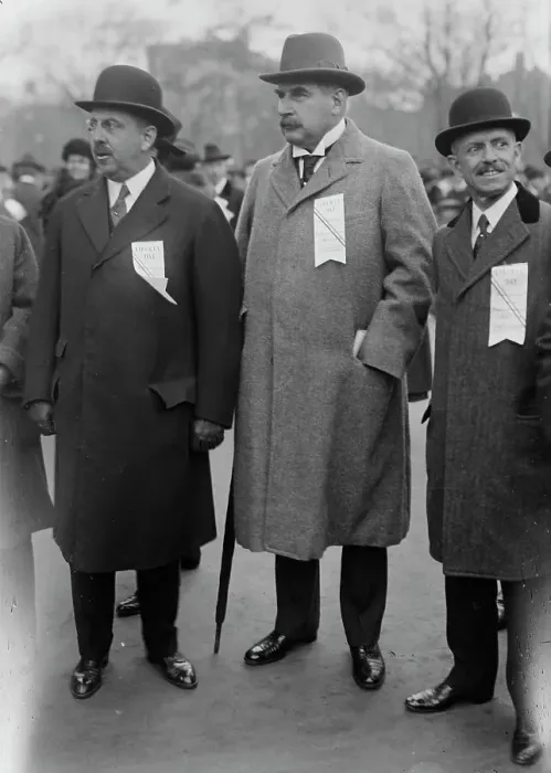 Framed Print : A.H. Wiggin & J.P. Morgan, 25 Oct 1917. Creator: Bain News Service Framed Print : A.H. Wiggin & J.P. Morgan, 25 Oct 1917. Creator: Bain News Service