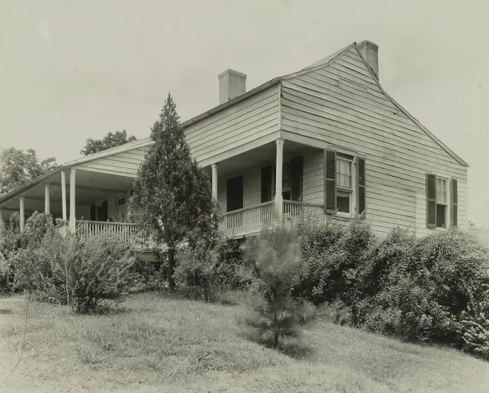 Framed Print : Airlie, Natchez, Adams County, Mississippi, 1938. Creator: Frances Benjamin Johnston Framed Print : Airlie, Natchez, Adams County, Mississippi, 1938. Creator: Frances Benjamin Johnston