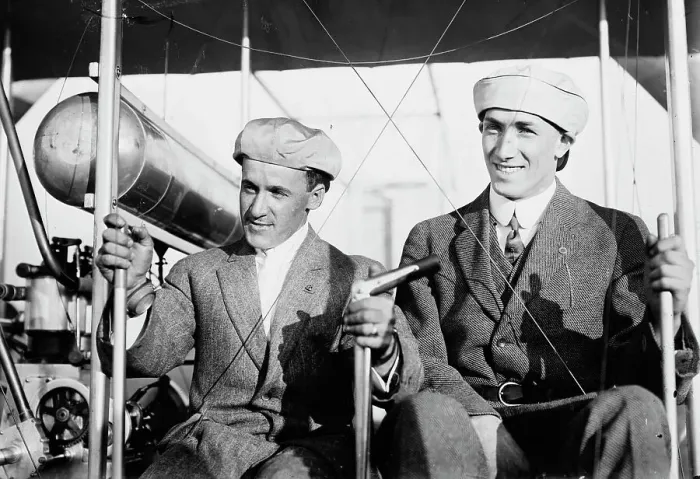 Framed Print : Al Welsh and G.W. Beatty, 1911. Creator: Bain News Service Framed Print : Al Welsh and G.W. Beatty, 1911. Creator: Bain News Service