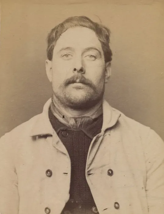 Framed Print : Alban. Jean-Louis. 35 ans, ne a Paris. Plombier. Anarchiste Framed Print : Alban. Jean-Louis. 35 ans, ne a Paris. Plombier. Anarchiste
