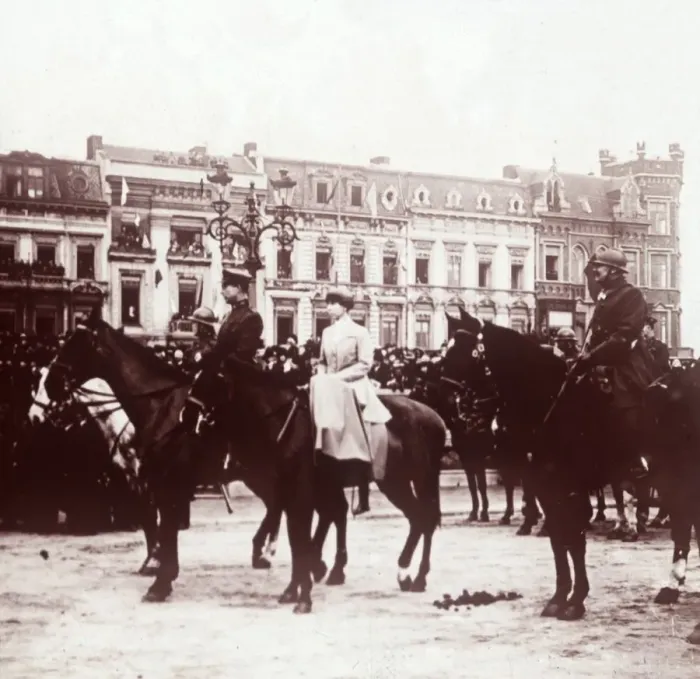 Framed Print : Albert I and Elisabeth of Bavaria at Liege, Belgium, c1914-c1918 Framed Print : Albert I and Elisabeth of Bavaria at Liege, Belgium, c1914-c1918