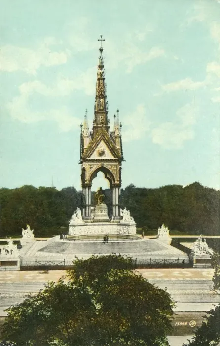 Framed Print : Albert Memorial, London, c1910. Creator: Unknown Framed Print : Albert Memorial, London, c1910. Creator: Unknown