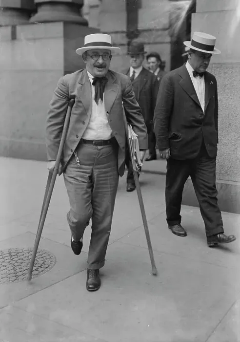 Framed Print : Alex. Berkman [on crutches], 1917. Creator: Bain News Service