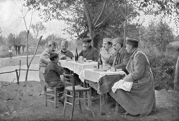 Alexandre de Serbie au front de Monastir; Le prince Alexandre a fait asseoir a sa table, dresse en p Creator: Vladimir Betzitch