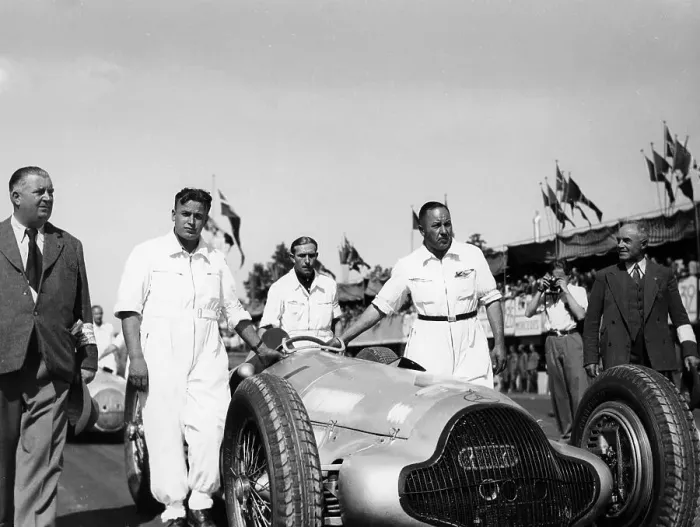 Framed Print : Alfred Neubauer with Mercedes car at the Start of the Italian Grand Prix, Monza, 1938 Framed Print : Alfred Neubauer with Mercedes car at the Start of the Italian Grand Prix, Monza, 1938
