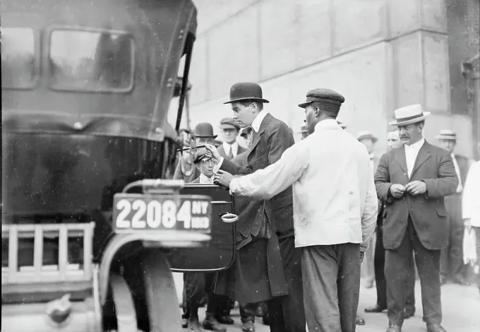 Framed Print : Alfred Vanderbilt at Cunard Pier, 1913. Creator: Bain News Service Framed Print : Alfred Vanderbilt at Cunard Pier, 1913. Creator: Bain News Service
