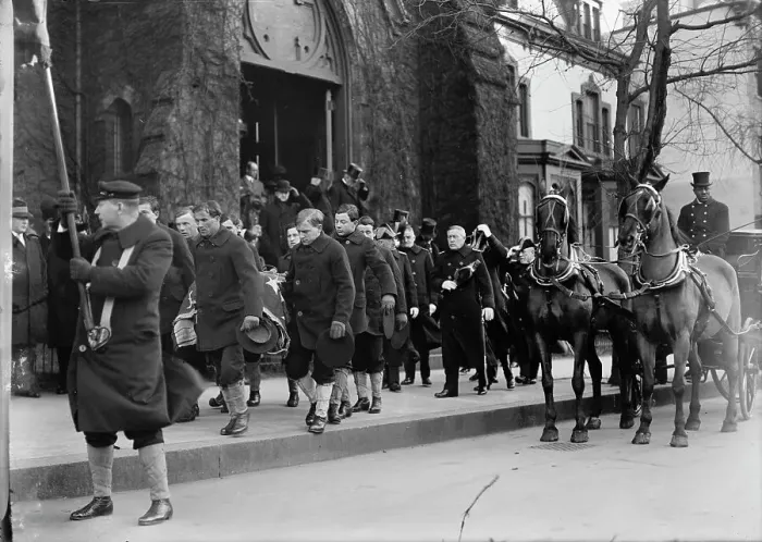 Framed Print : All Soul's Church, Unitarian, 14th And L Streets, N.W. - Funeral of Admiral Robley D. Evans, 1916. Creator: Harris & Ewing. All Soul's Church, Unitarian, 14th And L Streets, N.W. - Funeral of Admiral Robley D. Evans, 1916 Framed Print : All Soul's Church, Unitarian, 14th And L Streets, N.W. - Funeral of Admiral Robley D. Evans, 1916. Creator: Harris & Ewing. All Soul's Church, Unitarian, 14th And L Streets, N.W. - Funeral of Admiral Robley D. Evans, 1916