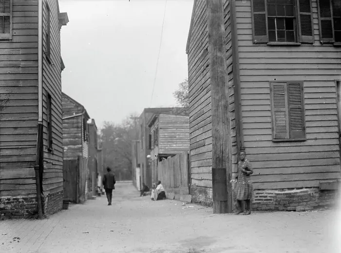 Framed Print : Alley Clearance. Slum Views, 1914. Creator: Harris & Ewing. Alley Clearance. Slum Views, 1914. Creator: Harris & Ewing Framed Print : Alley Clearance. Slum Views, 1914. Creator: Harris & Ewing. Alley Clearance. Slum Views, 1914. Creator: Harris & Ewing