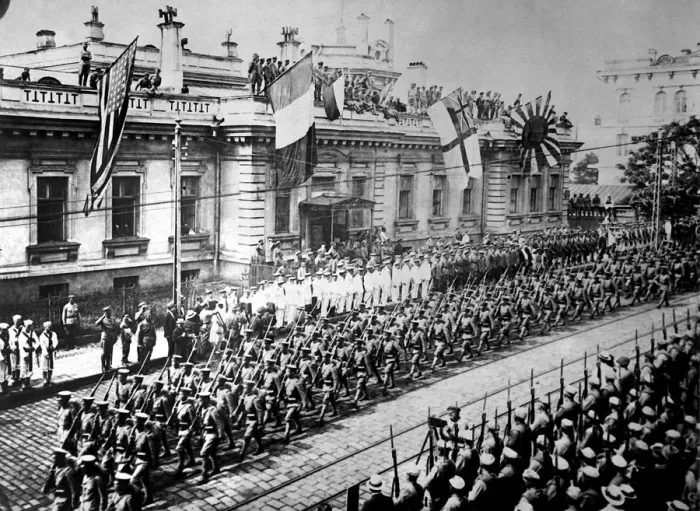 Framed Print : Allied soldiers and sailors in Vladivostok, Russia, September 1918 Framed Print : Allied soldiers and sailors in Vladivostok, Russia, September 1918
