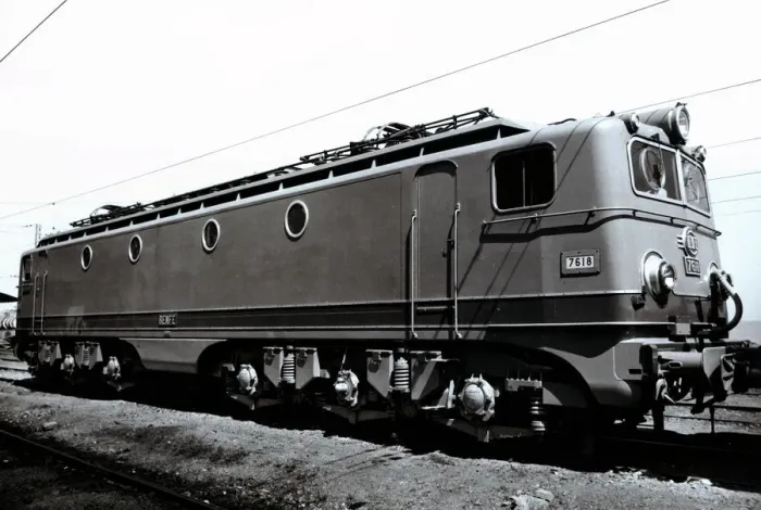 Framed Print : Alstrhom electric locomotive Framed Print : Alstrhom electric locomotive