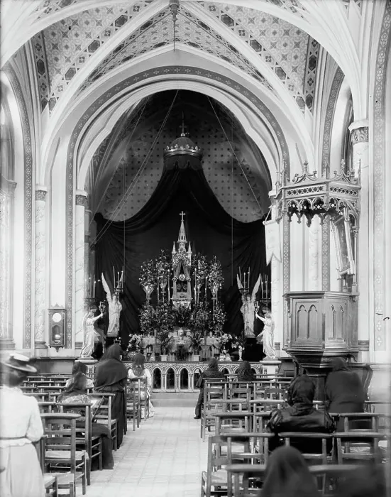 Framed Print : Altar in Santa Capilla, Caracas, Venezuela, between 1900 and 1906. Creator: Unknown Framed Print : Altar in Santa Capilla, Caracas, Venezuela, between 1900 and 1906. Creator: Unknown
