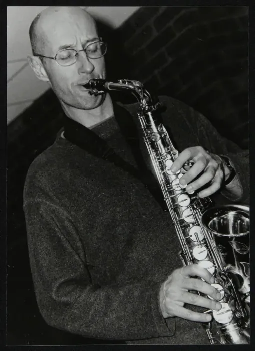 Framed Print : Alto saxophonist Martin Speake playing at The Fairway, Welwyn Garden City, Hertfordshire, 2003 Framed Print : Alto saxophonist Martin Speake playing at The Fairway, Welwyn Garden City, Hertfordshire, 2003