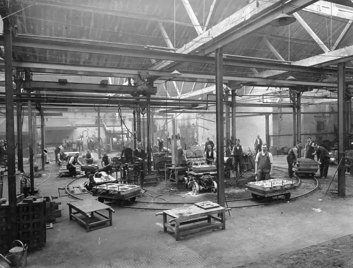 Framed Print : Aluminium belt, Wolseley foundry, 1920s Framed Print : Aluminium belt, Wolseley foundry, 1920s