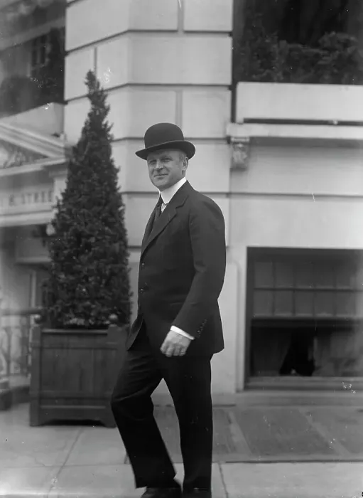Framed Print : Alvan Tufts Fuller, Rep. from Massachusetts, 1917 Creator: Harris & Ewing. Alvan Tufts Fuller, Rep. from Massachusetts, 1917 Creator: Harris & Ewing Framed Print : Alvan Tufts Fuller, Rep. from Massachusetts, 1917 Creator: Harris & Ewing. Alvan Tufts Fuller, Rep. from Massachusetts, 1917 Creator: Harris & Ewing