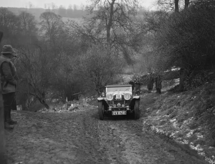 Framed Print : Alvis Silver Eagle of EW Bass competing in the Sunbac Colmore Trial, Gloucestershire, 1933 Framed Print : Alvis Silver Eagle of EW Bass competing in the Sunbac Colmore Trial, Gloucestershire, 1933