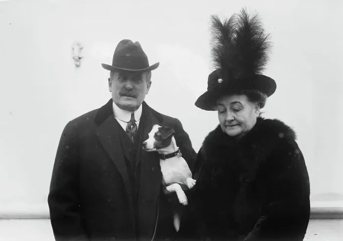 Framed Print : Amb. Myron T. Herrick & wife, between 1912 and 1914. Creator: Bain News Service