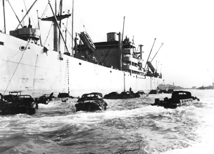 Framed Print : American amphibious vehicles, Le Havre, France, 1944 Framed Print : American amphibious vehicles, Le Havre, France, 1944