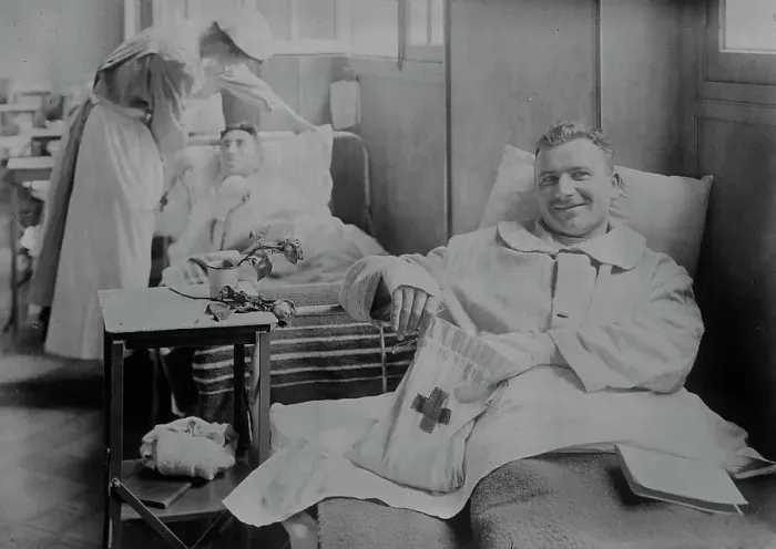Framed Print : American Field hospital, Auteuil, c1915. Creator: Bain News Service Framed Print : American Field hospital, Auteuil, c1915. Creator: Bain News Service