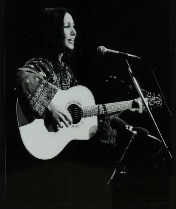 Framed Print : American folk musician Julie Felix performing at the Forum Theatre, Hatfield, Hertfordshire Framed Print : American folk musician Julie Felix performing at the Forum Theatre, Hatfield, Hertfordshire