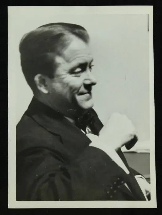 Framed Print : American guitarist an banjo player Eddie Condon, 1950s. Artist: Denis Williams Framed Print : American guitarist an banjo player Eddie Condon, 1950s. Artist: Denis Williams