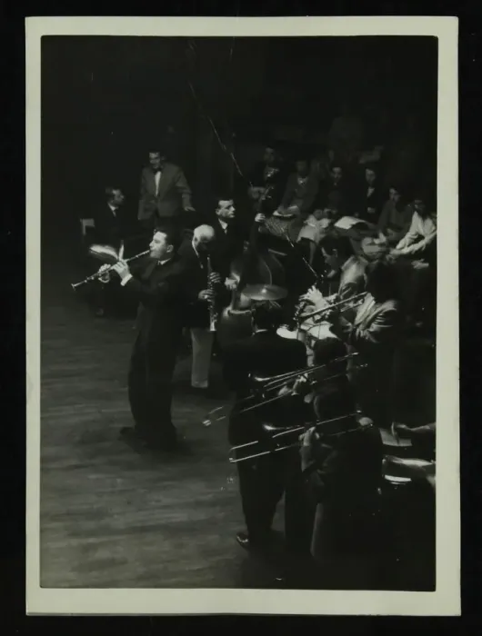 Framed Print : American jazz legend Sidney Bechet in concert at Colston Hall, Bristol, 1956. Artist Framed Print : American jazz legend Sidney Bechet in concert at Colston Hall, Bristol, 1956. Artist