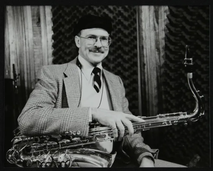 Framed Print : American saxophonist Don Lanphere at The Bass Clef, London, 1985. Artist: Denis Williams Framed Print : American saxophonist Don Lanphere at The Bass Clef, London, 1985. Artist: Denis Williams